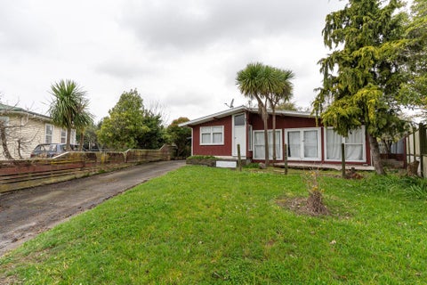 51 Abraham Crescent, Milson, Palmerston North