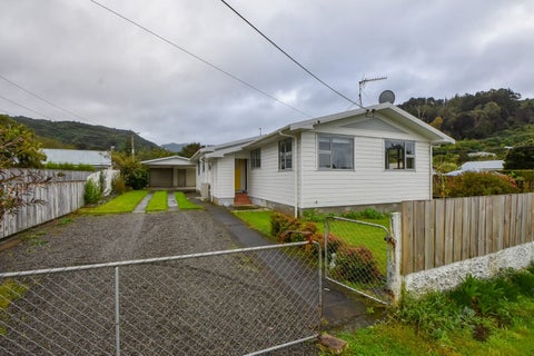 30 Renall Street, Featherston