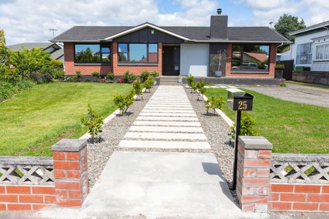 25 Victoria Avenue, Dannevirke