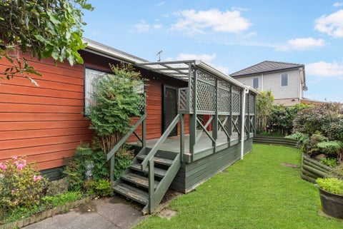 45A Range View Road, Mount Albert, Auckland