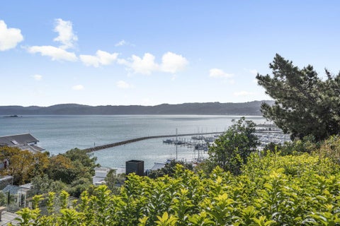 2/19 Howard Road, Eastbourne, Lower Hutt, Wellington