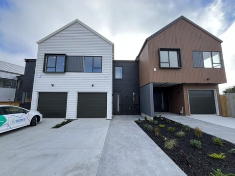 15 Puihi Crescent, Massey, Auckland