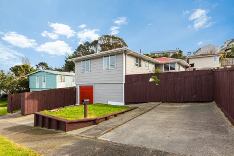 13 Sombrero View, Ascot Park, Porirua