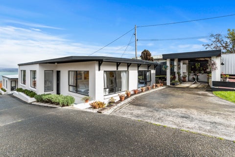 1/33 Sea Vista Avenue, Beach Haven, Auckland