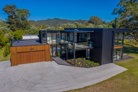92 South East Highway, Whitianga, Whitianga