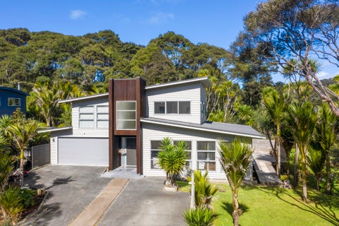 194B Huia Road, Titirangi, Auckland