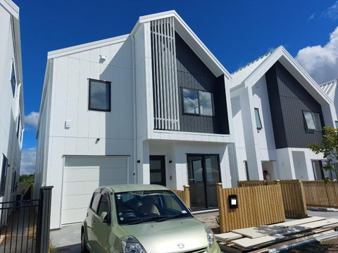 9 Green Bamboo Road, Hobsonville, Auckland