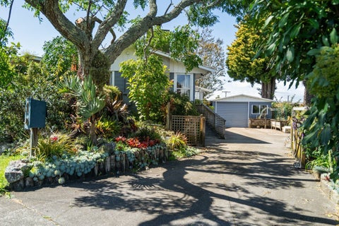 35 Woodford Avenue, Brookfield, Tauranga