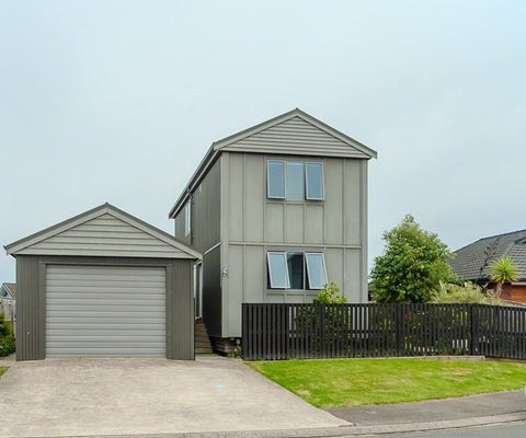 5 Waihurihia Street, Otaki
