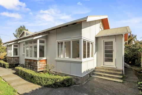 1 Tatahi Street, Te Puru, Thames