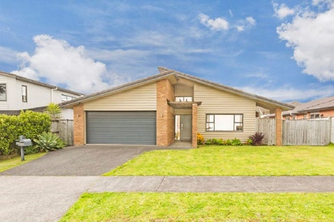 10 Speyside Crescent, Flat Bush, Auckland