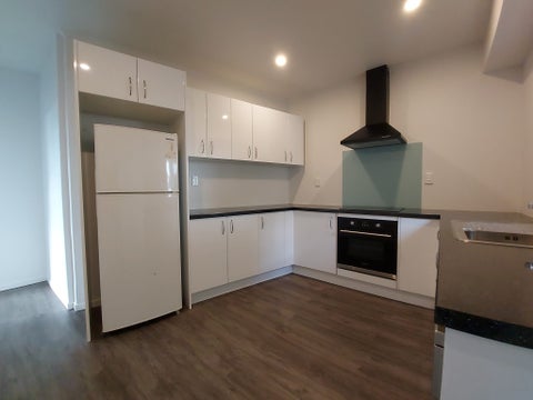 24D Bruce Avenue, Brooklyn, Wellington