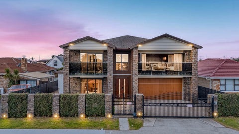 5A Sunnyside Crescent, Papatoetoe, Auckland