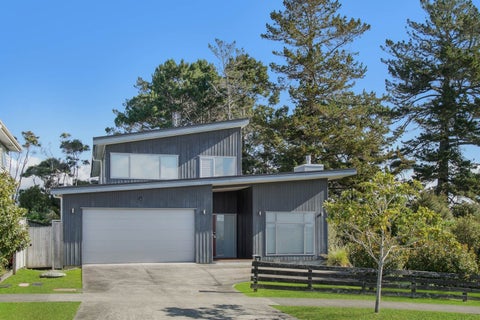 60 Bankside Road, Silverdale, Auckland