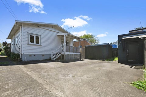 32A Felix Street, Onehunga, Auckland