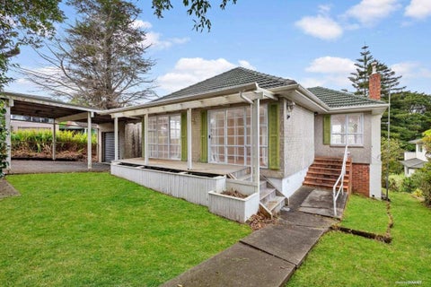 53 Pupuke Road, Birkenhead, Auckland