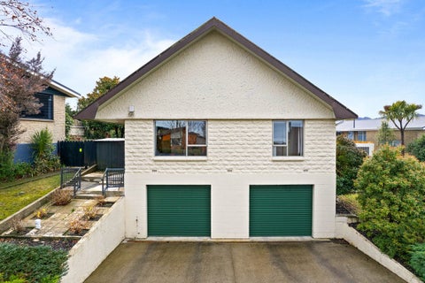 15 Estuary Crescent, Fairfield, Dunedin