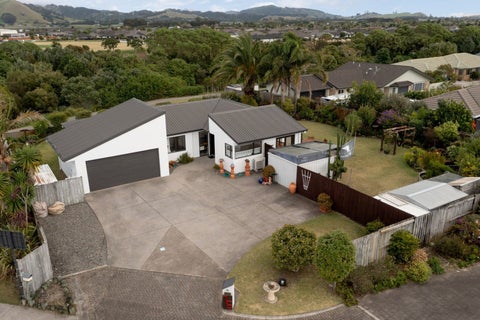 76 Dalton Drive, Papamoa Beach, Papamoa