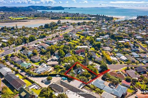 18 Eagle Place, Red Beach, Red Beach