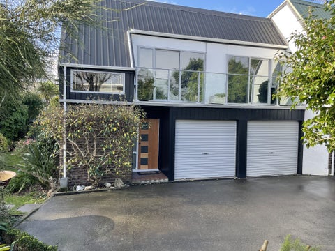 1/69 Simla Crescent, Khandallah, Wellington