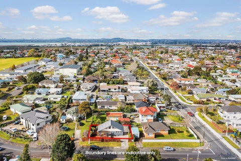 1 Ozich Avenue, Te Atatu South, Auckland