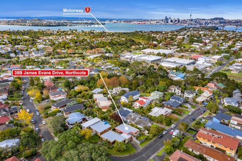 2/38 James Evans Drive, Northcote, Auckland