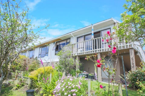 46 Walker Street, Bluff