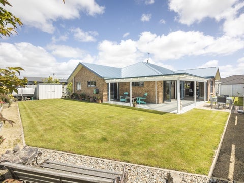 29 Chestnut Close, Kelvin Grove, Palmerston North