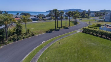 1 Bayside Drive, Coopers Beach, Coopers Beach