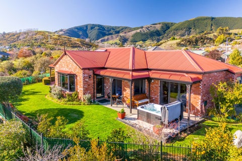 16B Kingsford Drive, Stoke, Nelson
