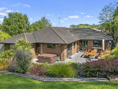 22 Grace Avenue, Leamington, Cambridge