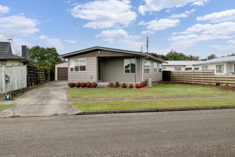 10 Geraldine Crescent, Cloverlea, Palmerston North
