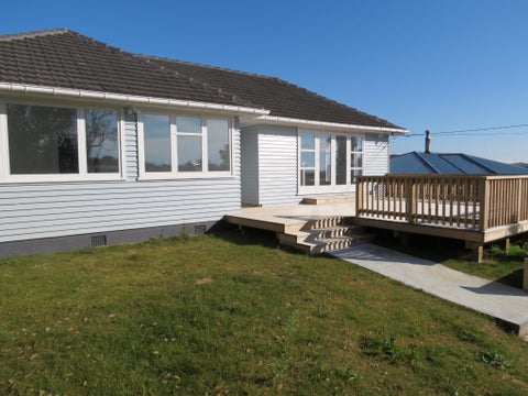 28 Lyndfield Lane, Newlands, Wellington