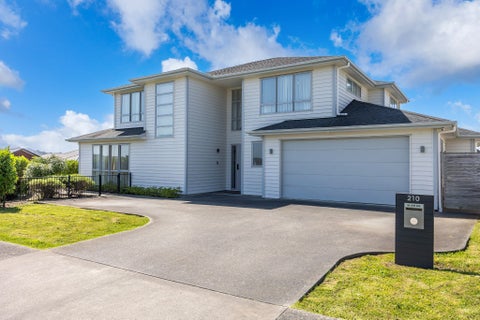 210 WAINUI ROAD, SILVERDALE, Auckland