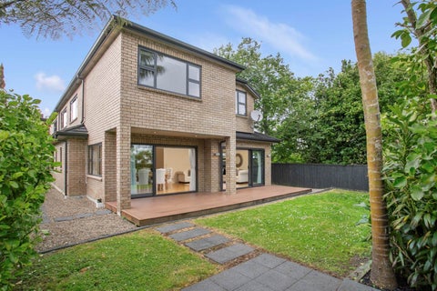 13A Clonbern Road, Remuera, Auckland