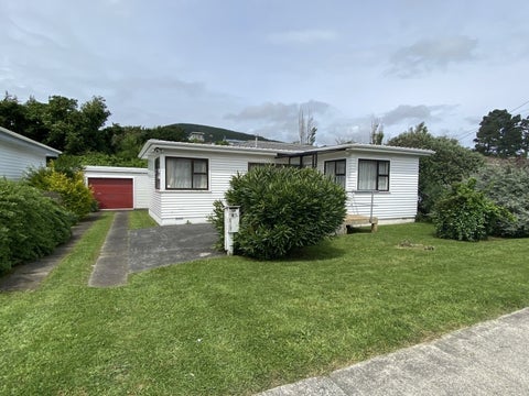 38 Findlay Street, Tawa, Wellington