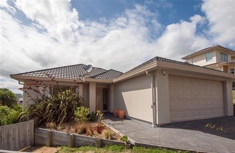 6 Hetsby Place, Churton Park, Wellington