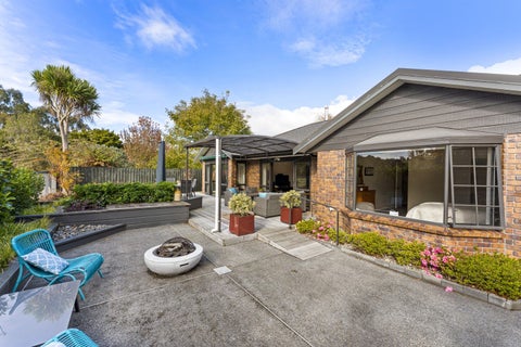 11 Bombay Street, Aramoho, Whanganui