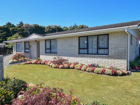 9 Deller Drive, Carterton