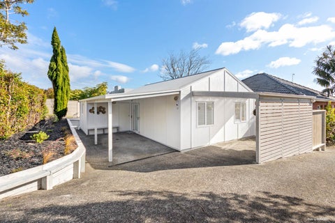 9C Riverview Road, New Lynn, Auckland