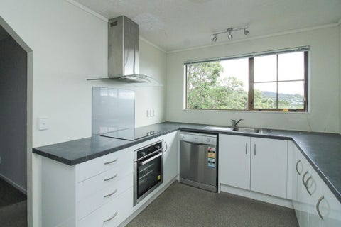 67B Thurleigh Grove, Karori, Wellington
