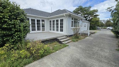 8 English Street, Sockburn, Christchurch