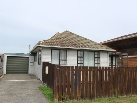 8A Rawson Street, Tawa, Wellington