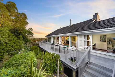 8 Colenso Place, Mission Bay, Auckland