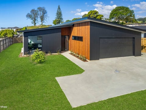 29 Hart Road, Richmond