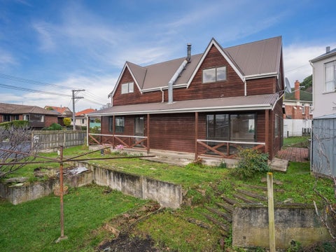 408 Bay View Road, Saint Clair, Dunedin