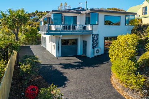 99 Arapiki Road, Stoke, Nelson