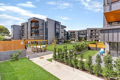 102/74 Victoria Street, Onehunga, Auckland