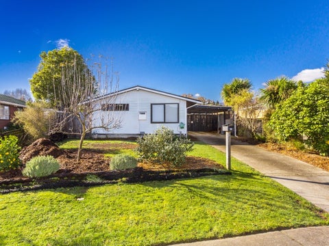18 Roband Crescent, Brown Owl, Upper Hutt