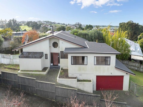 59 Coldham Crescent, Saint Johns, Auckland